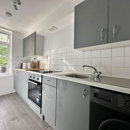 Cosy 2 Bedroom Flat In Manor House London Ngoại thất bức ảnh